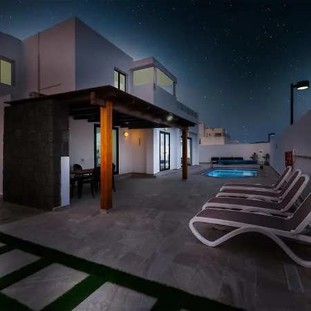 Serenity - By Lanzarote * Πλάγια Μπλάνκα