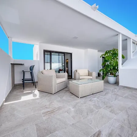 Serenity - By Lanzarote Vakantiehuis *