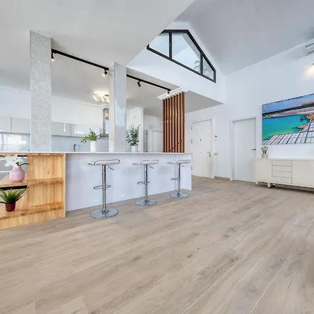 Serenity - By Lanzarote Playa Blanca (Lanzarote)