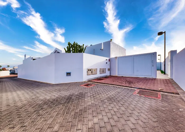 Serenity - By Lanzarote * 普拉亚布兰卡