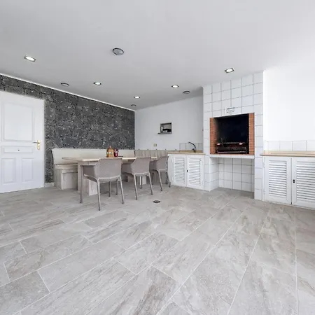 Serenity - By Lanzarote * Playa Blanca (Lanzarote)